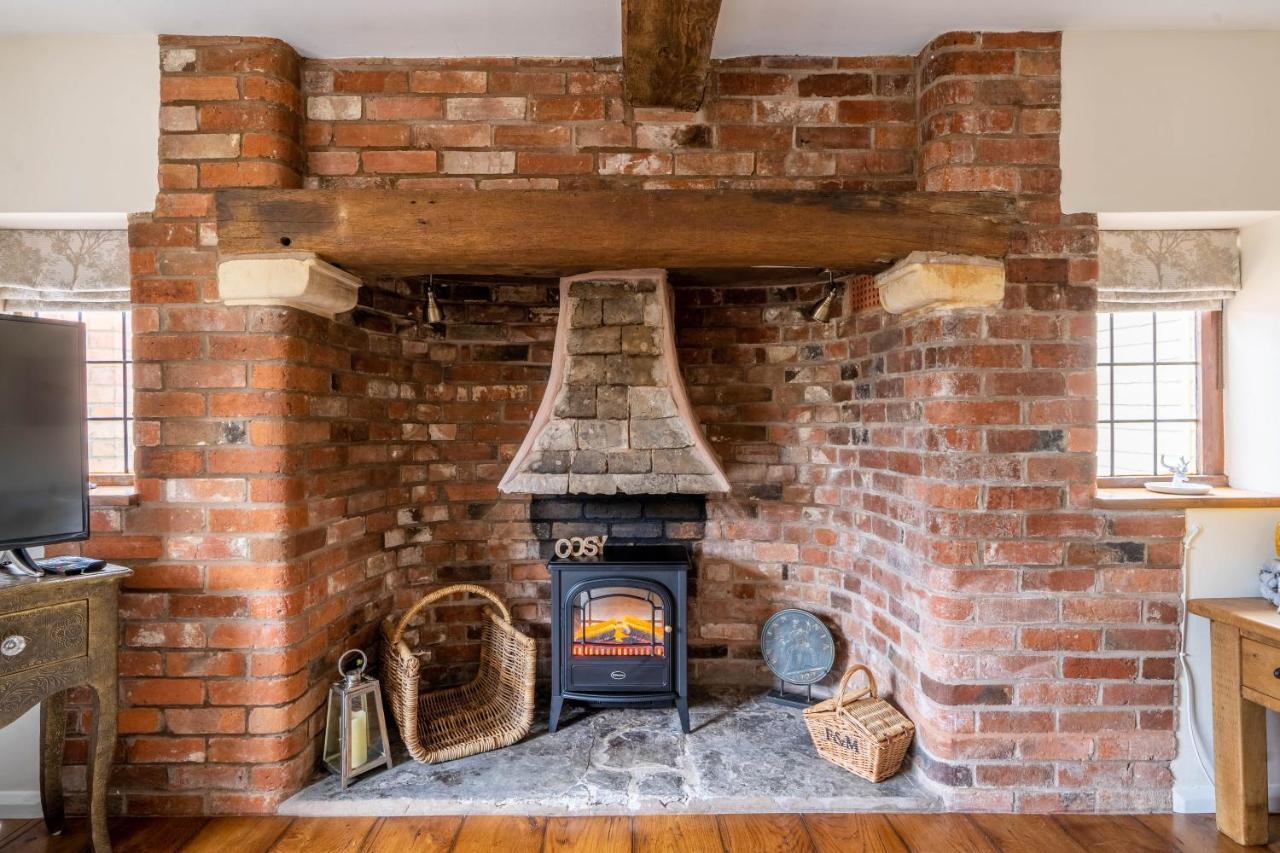 Cotswold Thatched Cottage Mickleton  エクステリア 写真