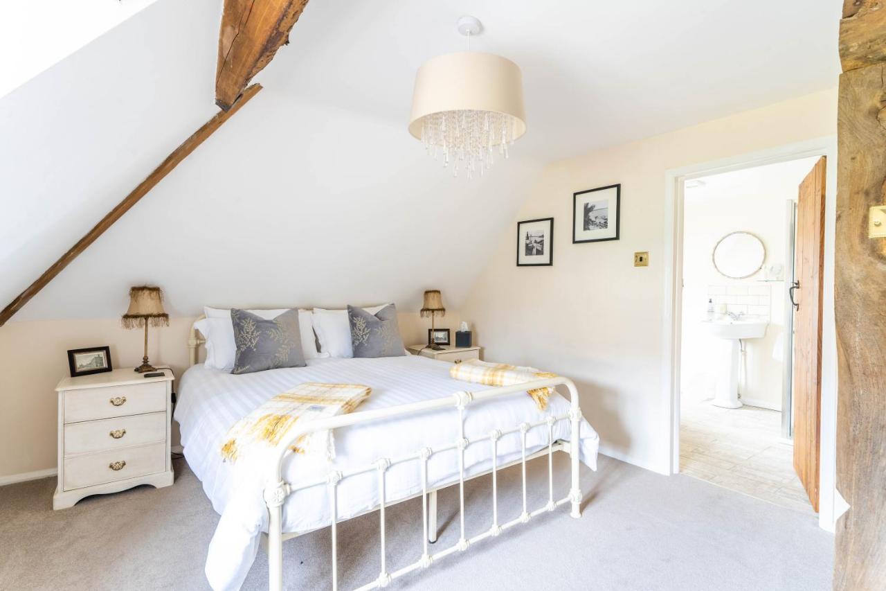 Cotswold Thatched Cottage Mickleton  エクステリア 写真