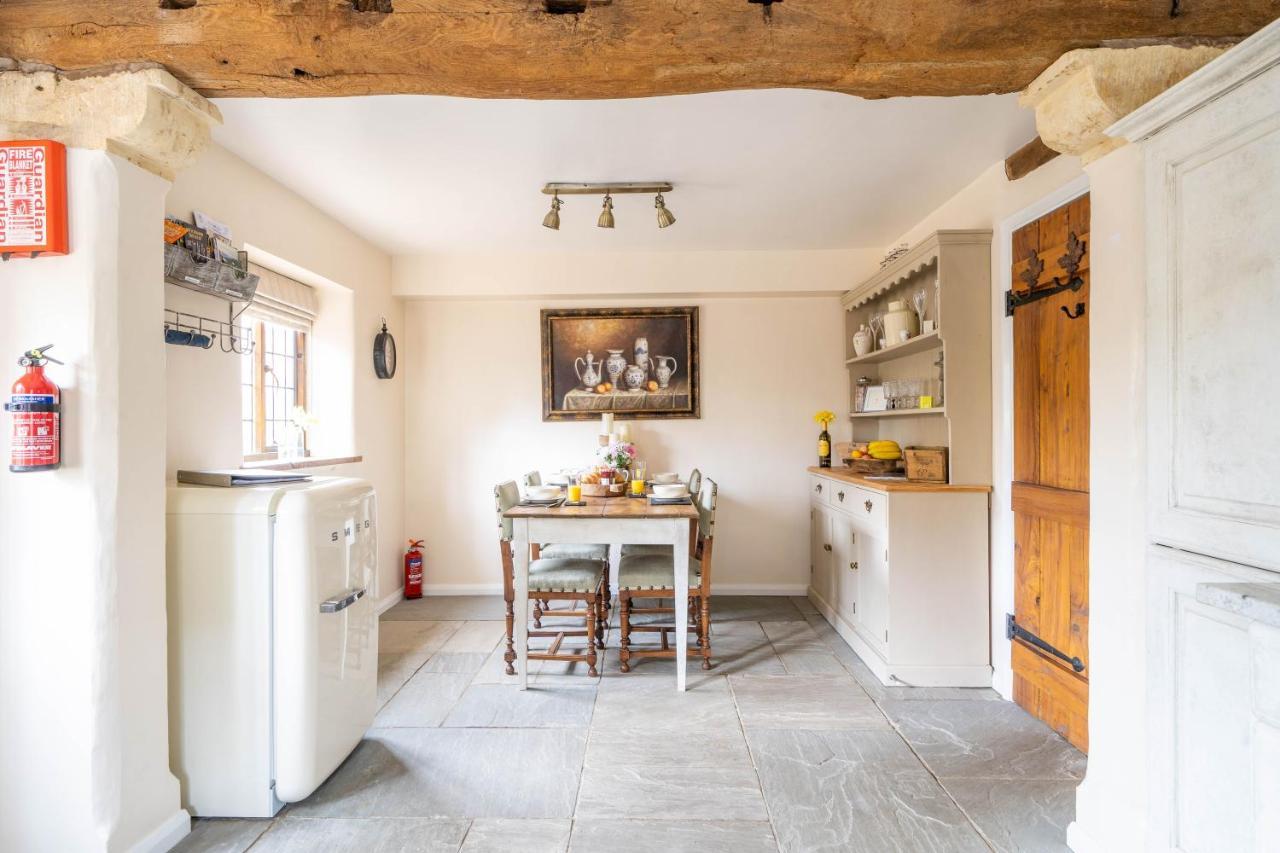 Cotswold Thatched Cottage Mickleton  エクステリア 写真